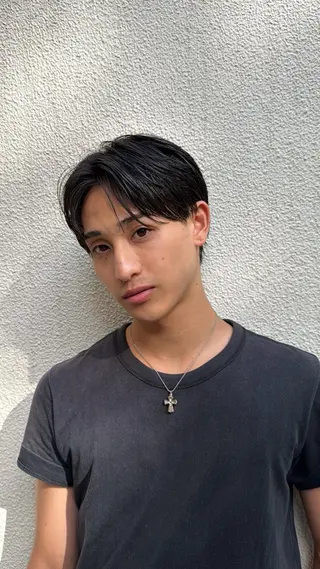 ミディアム カラー パーマ メンズ 💈ニュアンスパーマ センターパート💈のヘアスタイル