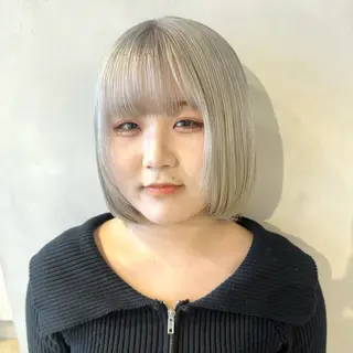 ショート カラー デザインカラー/パー マ🦖外岡咲希🦖のヘアスタイル