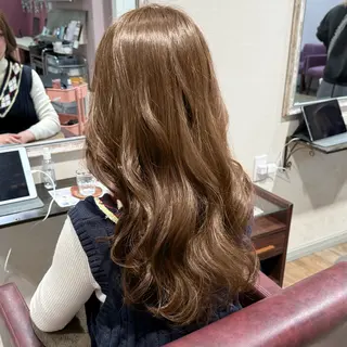 ロング カラー 柔らかいbeige ¦韓国¦🩰マユ🩰のヘアスタイル