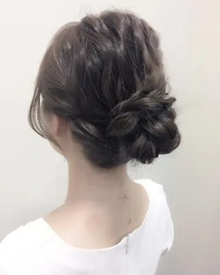 セミロング ロング ヘアアレンジ 沢田 瞳のヘアスタイル