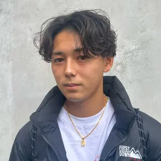 ミディアム パーマ メンズ 💈ニュアンスパーマ センターパート💈のヘアスタイル