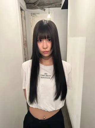 ロング カラー キノシタ ユウナのヘアスタイル