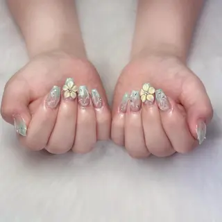 ネイル Melia Nailsのネイルデザイン
