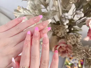ネイル Glow Nail スカルプ専門店のネイルデザイン