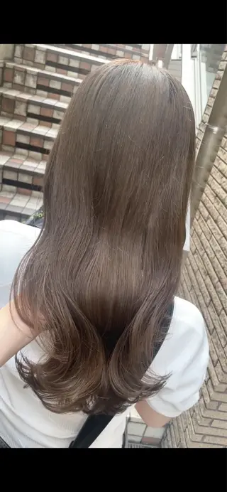 ロング カラー ご新規様限定 透明感カラーKANAのヘアスタイル