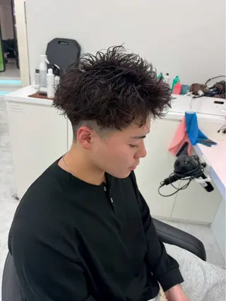 カラー 💫メンズ特化💫 MIU/海外風のヘアスタイル