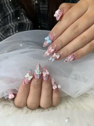 ネイル NiJi Nailsのネイルデザイン