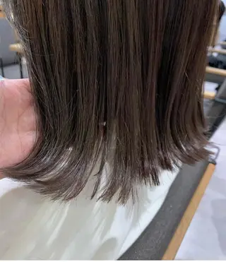 ミディアム 緑川 瑞穂のヘアスタイル
