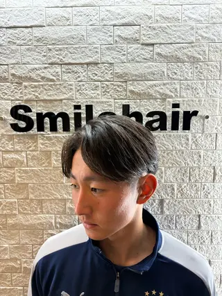 ミディアム フェードとパーマ特化 小池 魔裟斗のヘアスタイル