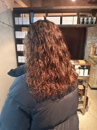 セミロング パーマ ヘアアレンジ お任せヘア☘️☘️ 及川渚のヘアスタイル
