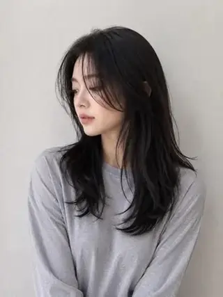 カラー 才門 真菜のヘアスタイル