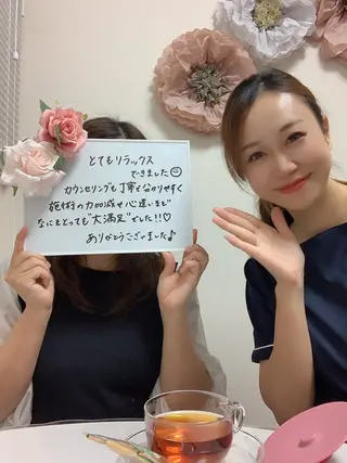 美顔サロン REBELLAのエステ・リラクイメージ