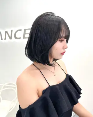 ショート カラー ヘアアレンジ 縮毛矯正🤍 盛れるボブ/ひかりのヘアスタイル