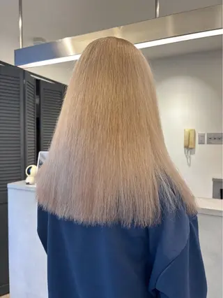 ロング カラー 艶髪ハイトーンカラー kana♡のヘアスタイル