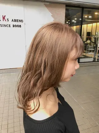 ミディアム カラー SHAFT Ieiriのヘアスタイル
