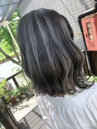 ミディアム 穐田 司樹のヘアスタイル