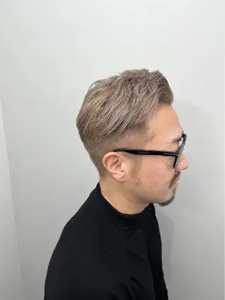 ショート 🥀ハイトーン/三澤 歩夢のヘアスタイル