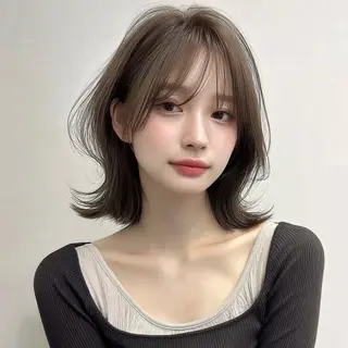 カラー 多田 愛子のヘアスタイル