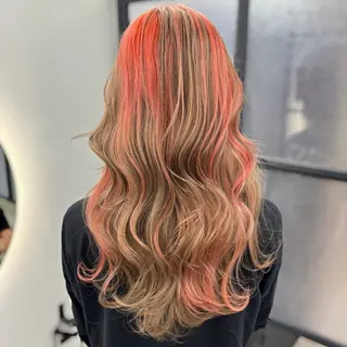 ロング カラー Ren. 🦋デザインカラーのヘアスタイル