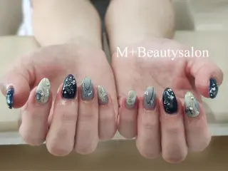 ネイル M+  Beauty Salonのネイルデザイン