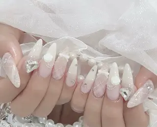 ネイル D-BEAUTY Nailsalonのネイルデザイン