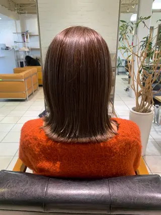 ミディアム カラー 澤田 しおりのヘアスタイル