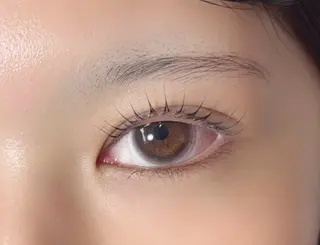 マツエク・マツパ 籠田 理子のヘアスタイル