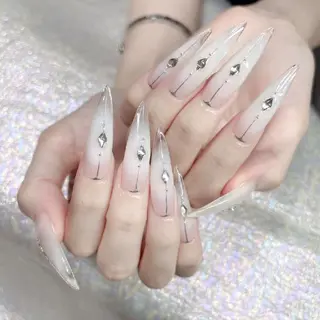 ネイル Queen's ゆなのネイルデザイン