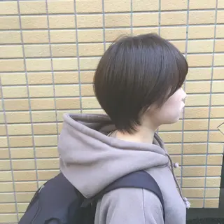 ショート カラー しのはら まどかのヘアスタイル