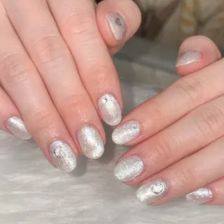 ネイル LAVISH manaのネイルデザイン