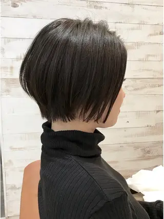 ショート カラー 角口 幹太のヘアスタイル