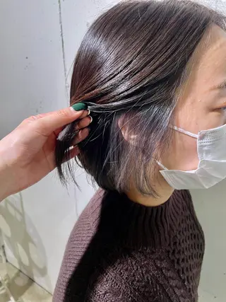 ミディアム 山岸 朱里のヘアスタイル