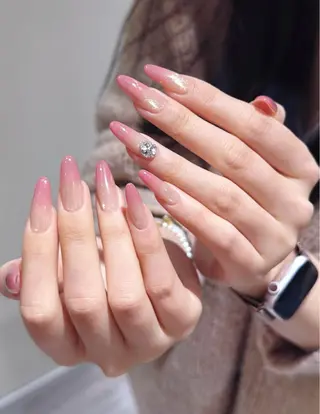 ネイル Dione Nail きよみのネイルデザイン