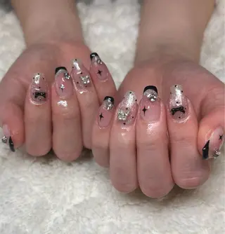 ネイル PLUTON sara🩶のマツエク・マツパデザイン