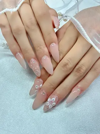 ネイル CHAN. (YUMENA)のネイルデザイン
