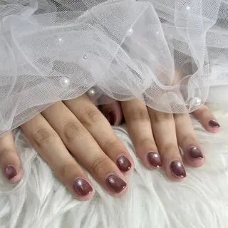 ネイル LAVISH sakiのネイルデザイン