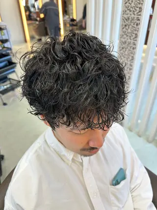 ショート パーマ メンズ 三宅 壱輝のヘアスタイル