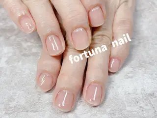 ネイル Nail •Head スパFortunaのネイルデザイン