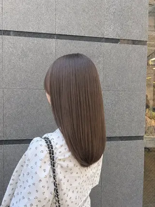 カラー hana/ボブ/ ハイトーンのヘアスタイル