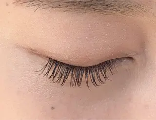マツエク・マツパ Eyelash Lily🤍花塚のマツエク・マツパデザイン