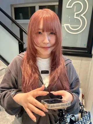 ロング カラー ピンクカラー/カラー 新宿美容室🎀のヘアスタイル