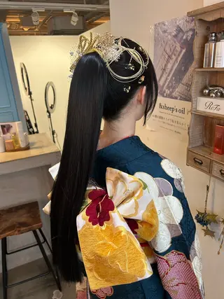 ロング ヘアアレンジ 砂野 真璃奈のヘアスタイル
