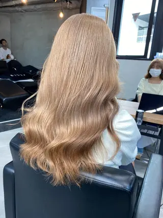 ロング カラー ヘアアレンジ ブリーチダブルカラー 元町三宮/三ノ宮のヘアスタイル