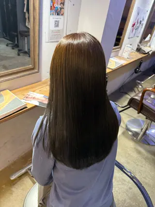 ロング 隅内 桃香のヘアスタイル