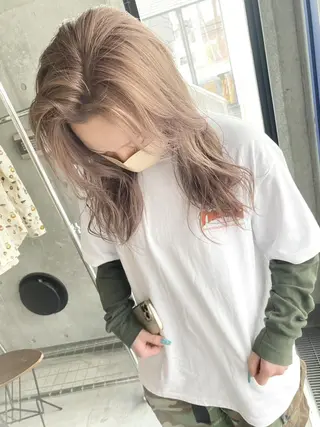 ミディアム カラー 透明感オリーブ🫒/ 赤み消し/ヒロのヘアスタイル