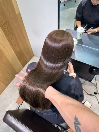 ロング 縮毛矯正🌝髪質改善 🌝一条龍輝のヘアスタイル