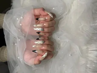 ネイル PEEKABOO 旧:momo京橋のネイルデザイン