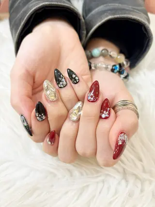 ネイル UnFLAIR sumireのネイルデザイン