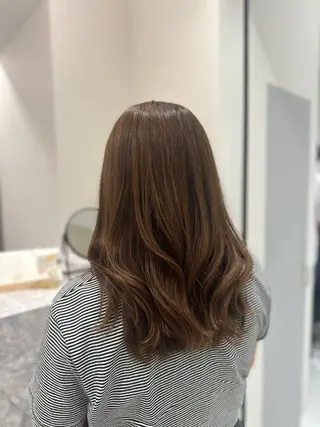 セミロング カラー 韓国レイヤー✨ yasuko銀座のヘアスタイル