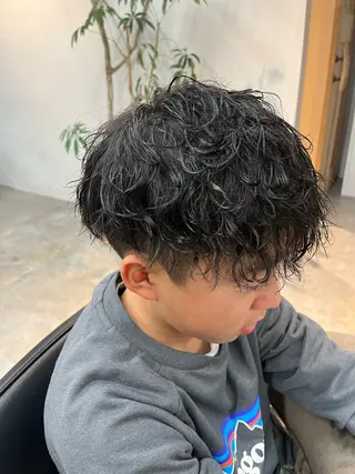 パーマ メンズ 長谷川 啓吾のヘアスタイル